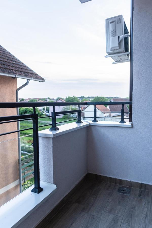 Bella Apartmani Jagodina Eksteriør billede